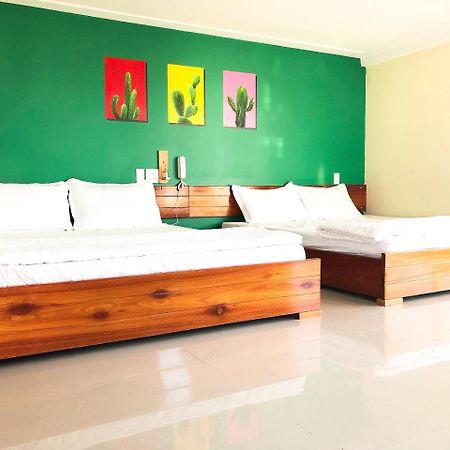 Ngoc Huong Hostel & Apartments Quy Nhon Exteriör bild